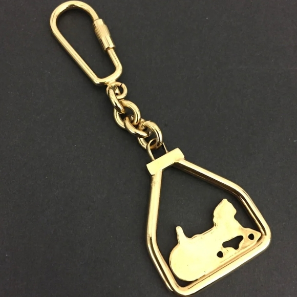 CELINE HORSE CARRIAGE GOLD TONE KEY RING CHARM/1A4778 - Picture 10 of 12